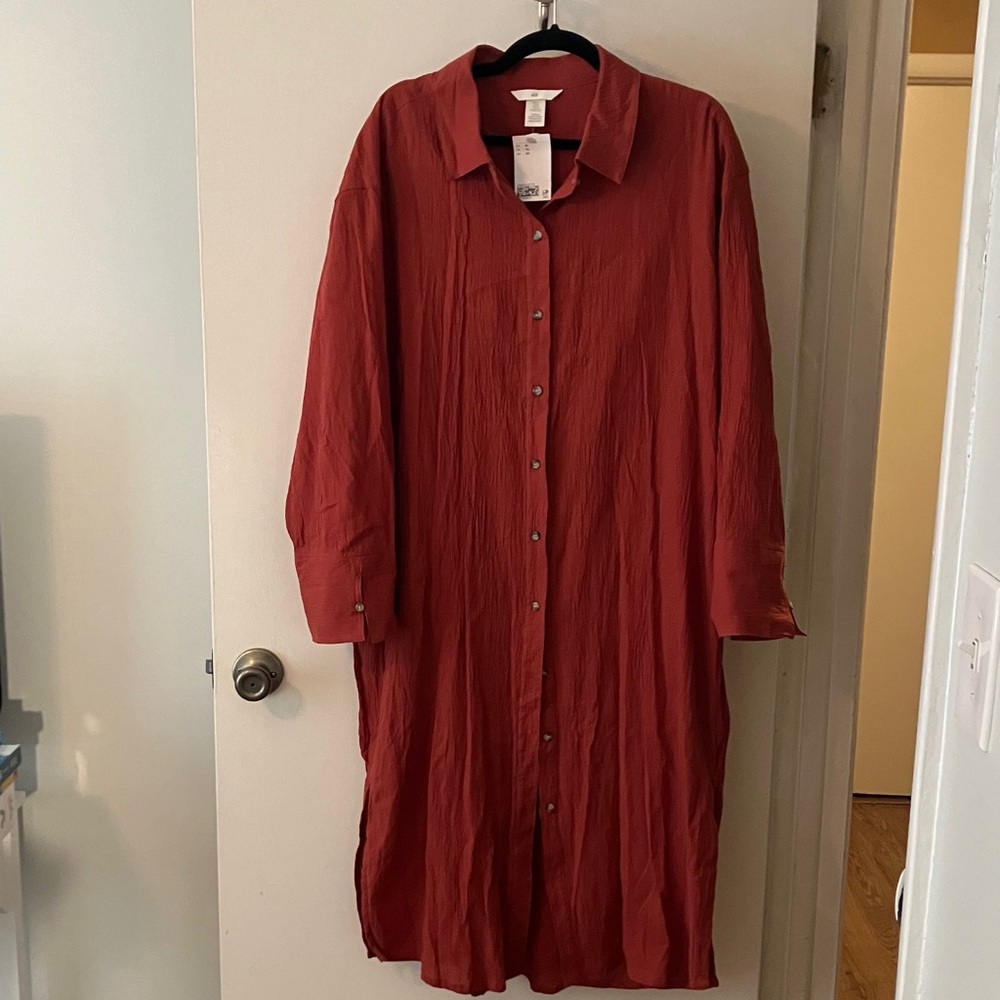 H&M Crinkle Textured Shirt Dress in Rust